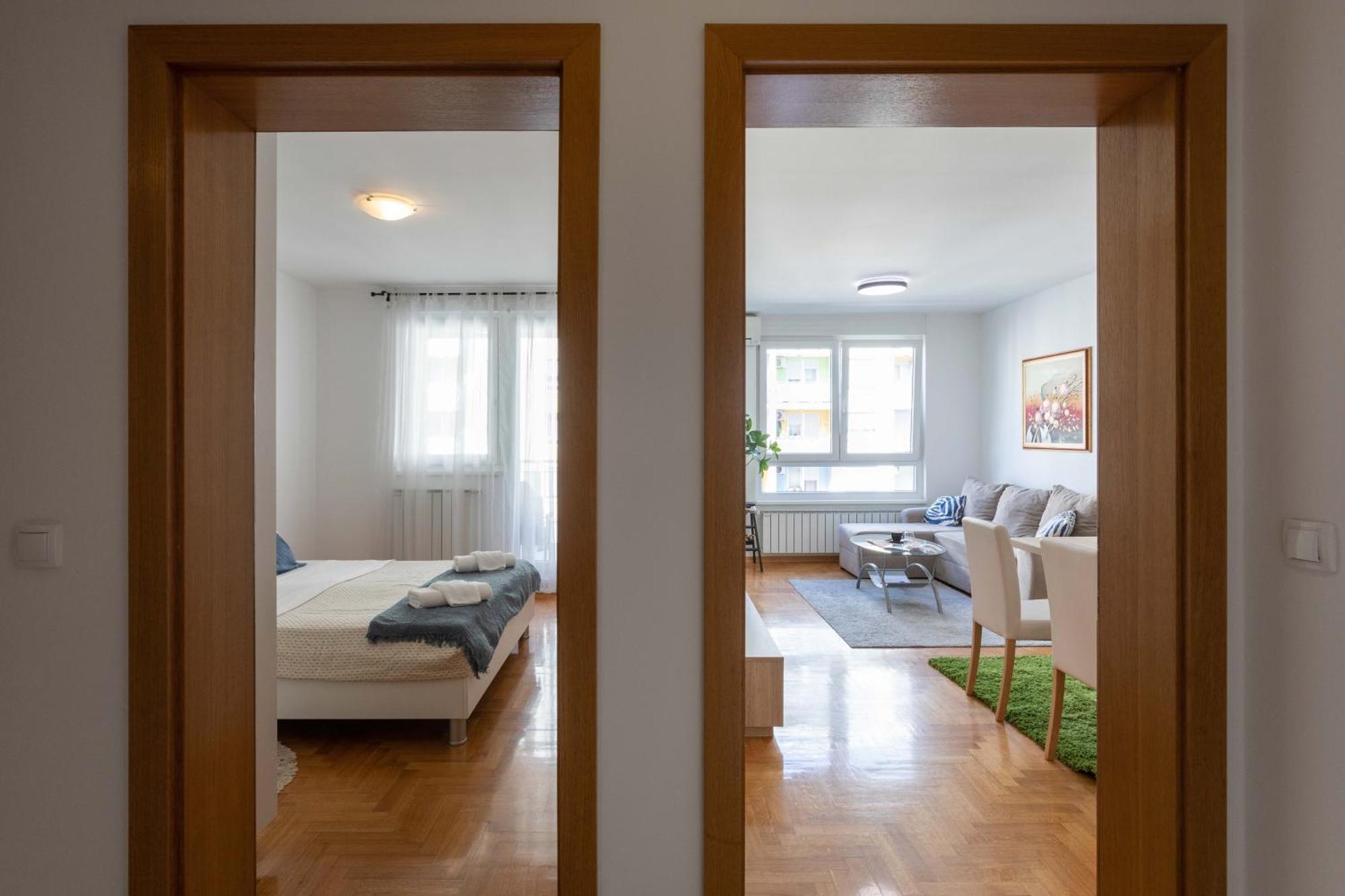 Sunny 1Bdr With Balcony & Parking Apartment Zagreb Luaran gambar