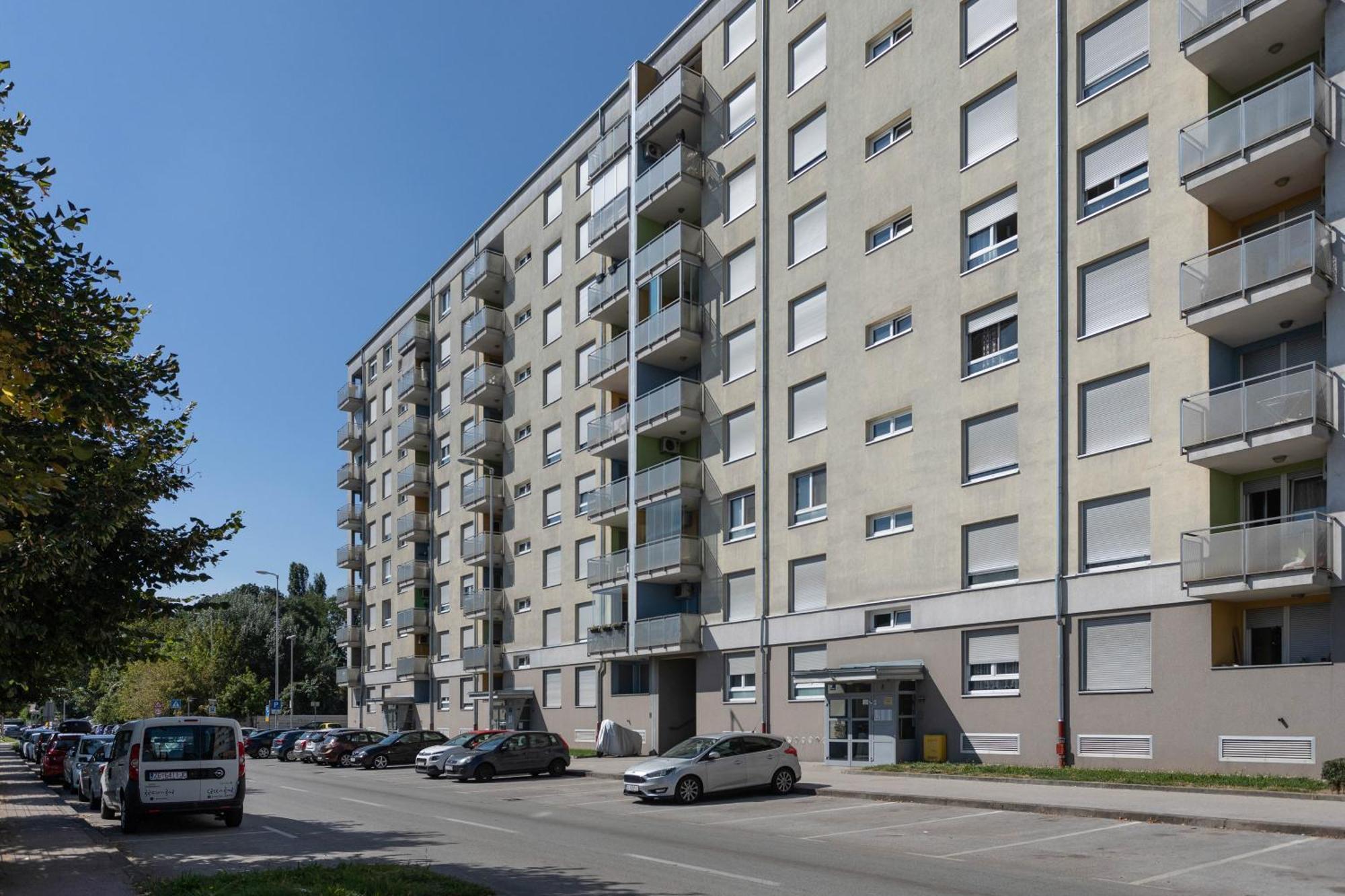 Sunny 1Bdr With Balcony & Parking Apartment Zagreb Luaran gambar